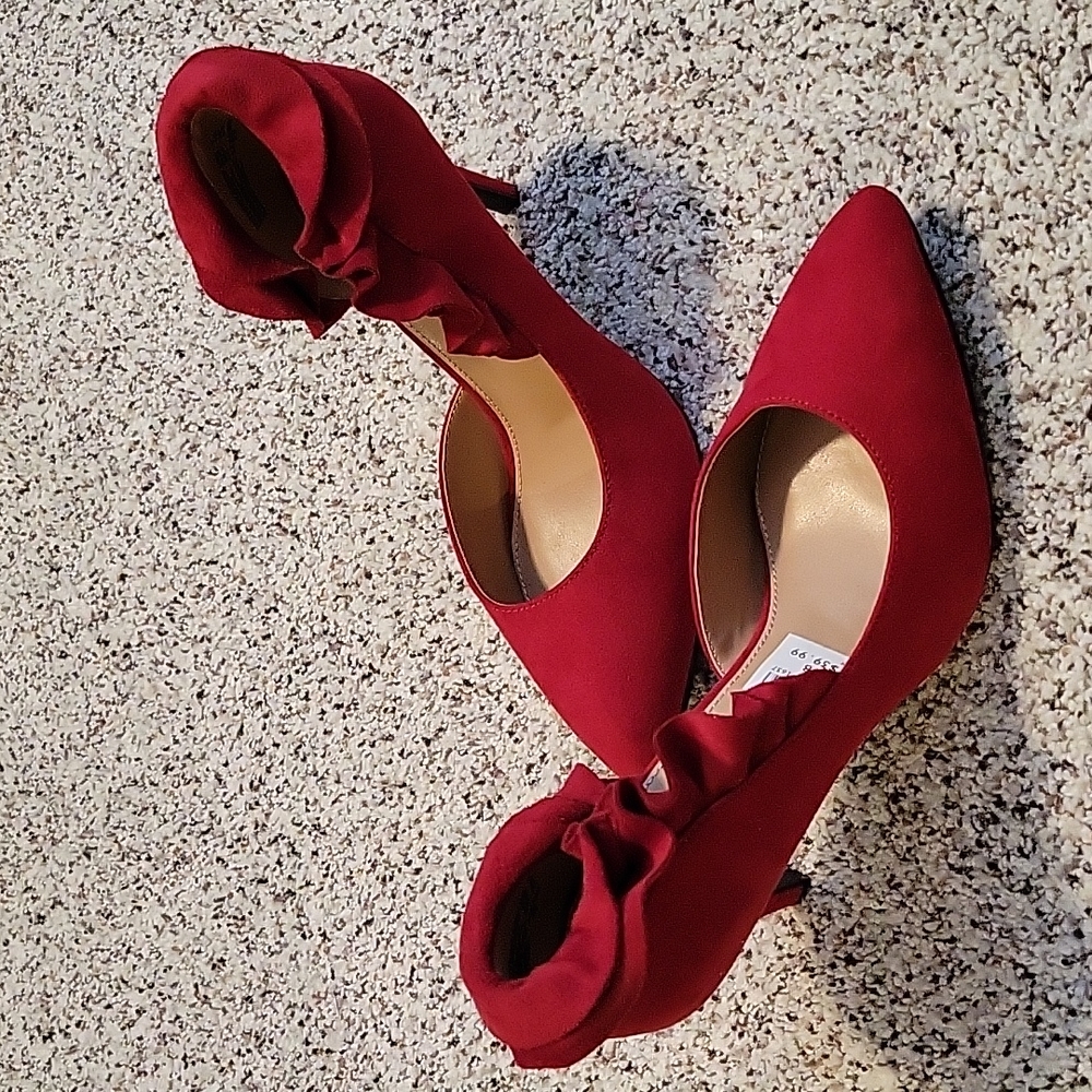 Red suede ruffle pointy heel